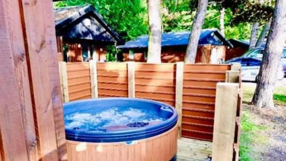Beech Lodge 6 Hot Tub York